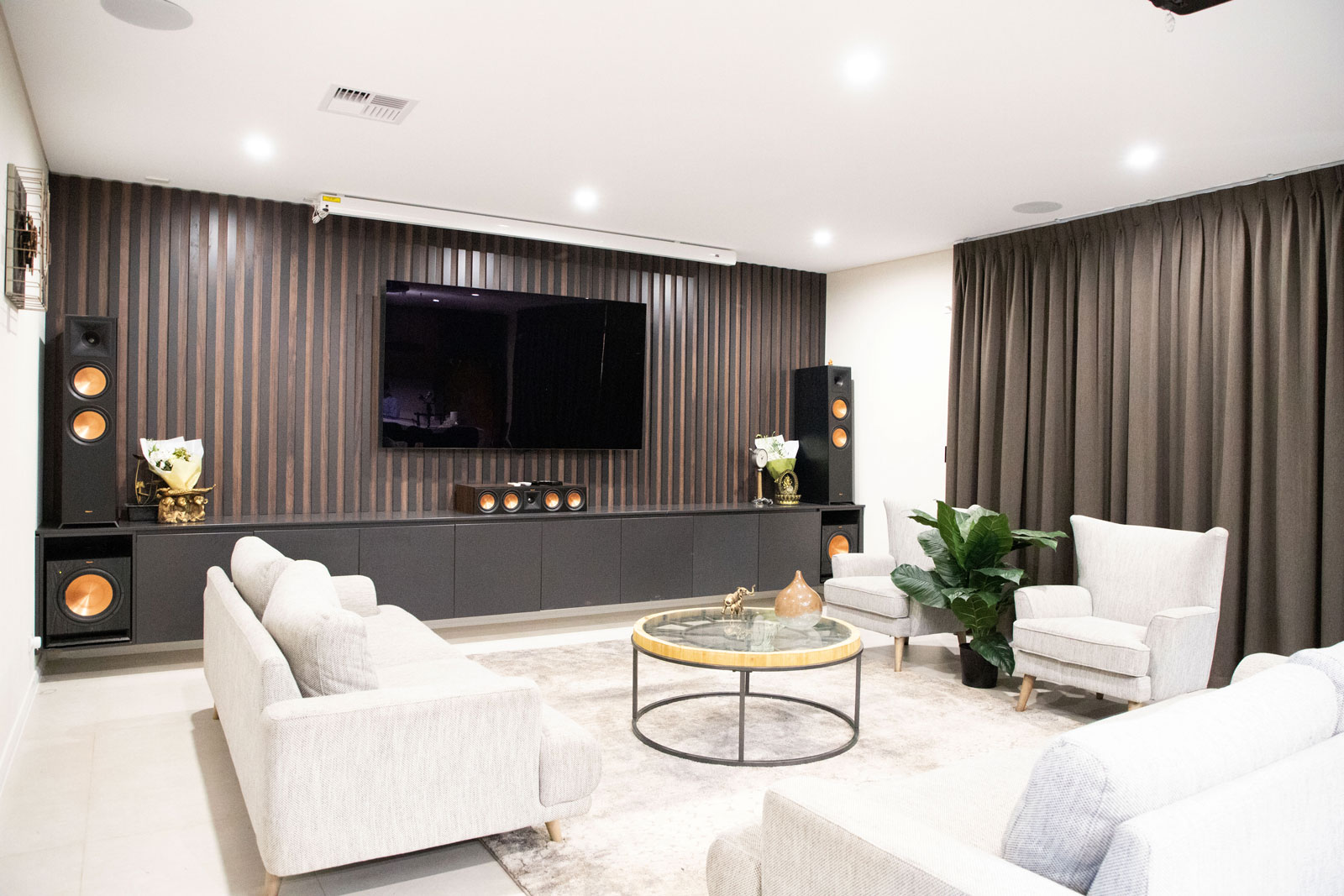 Living Room Theaters: Transform Your Home Entertainment Experience